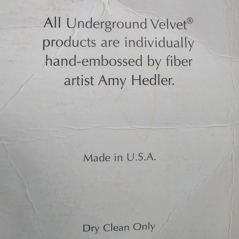 2 Underground Velvet Scarves with Bag - Picture 3 of 4